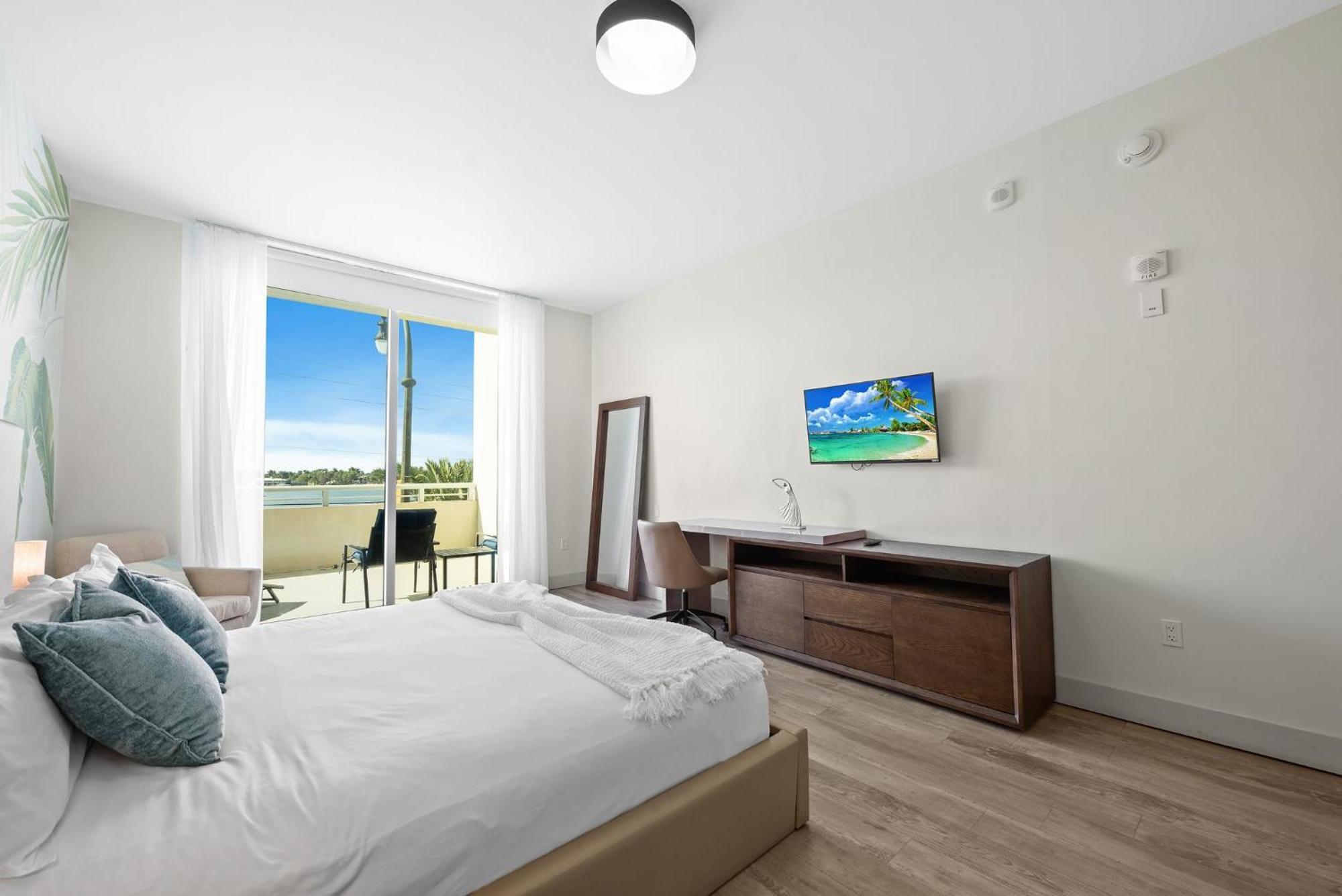 Hollywood Studios Condo Costa Bagian luar foto